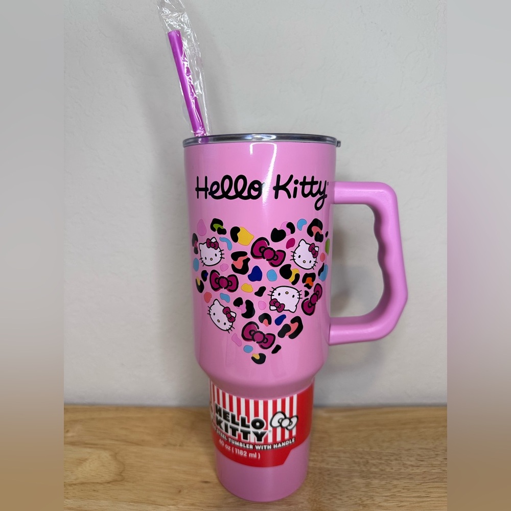 Hello Kitty Pink 40oz. Tumbler with Straw